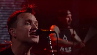 blink-182 - What's My Age Again @ The Late Show with Stephen Colbert - 11.07.2016