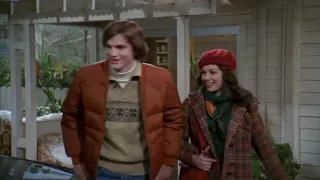 3X17  part 4 "Caroline is CRAZY!!" That 70S Show funny scenes