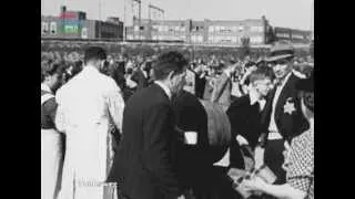 Fragment uit de film 'Enkele reis', te zien in de Hollandsche Schouwburg, Amsterdam