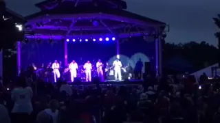 Emily Pecoraro with the Temptations Revue feat. Dennis Edwards