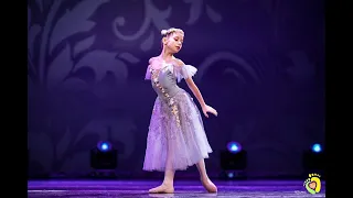 Школа классического балета "Little swan"  Минск  "Вальс №7" Шопен, исполняет Гербутова Елизавета