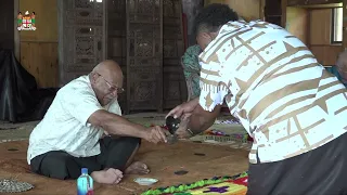 Fiji's Prime Minister presents i-sevusevu to the Turaga Bale na Tui Kaba at Bau Island