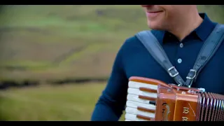 Official Video - Nathan Carter - Rambling Rover