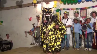 Poeta Beto de São Lourenço brincou em Abaiba MG...parte 01...dia 21/04/12