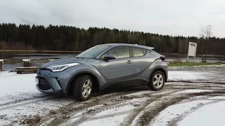 Toyota C-HR 1,8 Hybrid Business