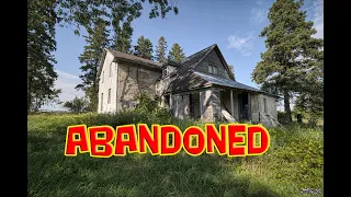 Exploring Dangerous Abandoned Ontario Farm House (UNSAFE FLOORS!)