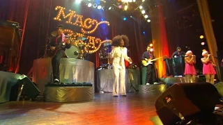 Macy Gray - Demons (Live in Las Vegas 2005)