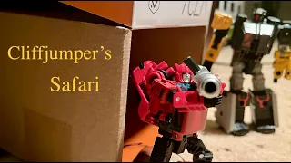 Cliffjumper's Safari- Transformers stop motion