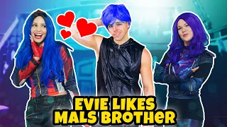 DESCENDANTS 3 EVIE LIKES MAL’S BROTHER. Queen of Mean Audrey Tricks Mal and Ben  Totally TV Original