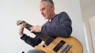 oye como va ( tapping polyphonique WITH 9 string percussive !