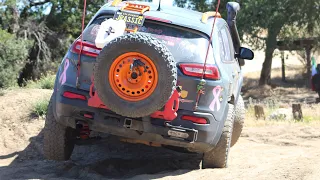 JEEP TRAILHAWK OFFROAD: HOLLISTER HILLS COURSE