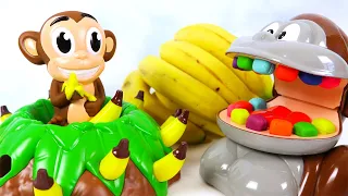 Le Singe Play Doh Dentiste Mange ses Bananes