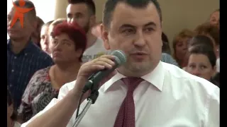 160617 Рівнераду пікетували невдоволені містяни