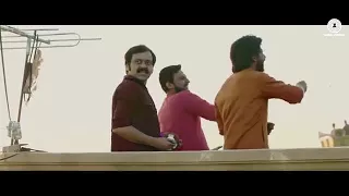 Udi Udi Jaye funny scene from Raees शाहरुख खान