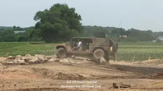 Army Humvee Surplus Running A Jeep Obstacle Course - Awesome Off-Road Extreme 4x4 Vehicle