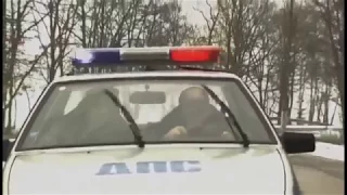 Gaishniki (2008) 7 series - car chase & crash scene