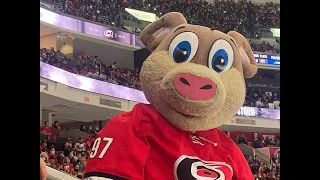 Short clip of Stormy having a little fun. Hurricanes home opener Ocrober 14th, 2021