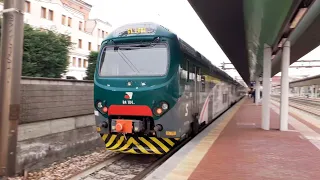 Treni in transito e in manovra nella stazione di Novate Milanese (Parte 1)
