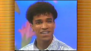 Só pra contrariar cantam "A Barata" no Programa Hot hot hot (06/03/1994) INÉDITO