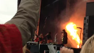 Motley Crüe - Kickstart My Heart @ Download Festival 2015