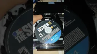 Ps4 slim disc not spinning properly