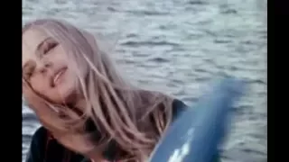 France Gall -  Bébé requin (1968)