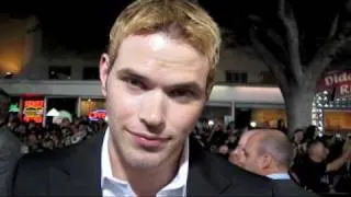 NEW MOON PREMIERE Kellan Lutz!