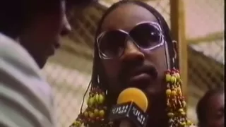 Stevie Wonder Announces John Lennon`s Death  Live to his Audience 1980 (Rare)