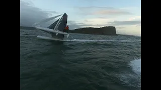 Ruel Rigging Viper F16 on Broken Bay in HUGE Swell