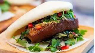 Taiwanese Steamed Pork Buns (Gua Bao Recipe)