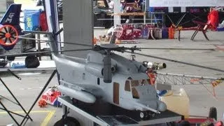 A+ Helicopter Very Big RC Combat Sikorsky MH 53 Roll Start