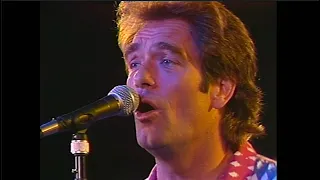 Huey Lewis & The News • “Doing It All For My Baby” • 1991 [Reelin' In The Years Archive]