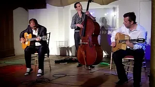 Tchavolo Schmitt - "J'attendrai" (Django Reinhardt)