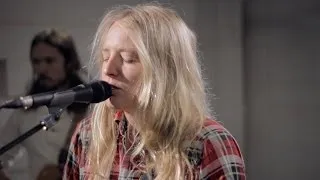 Lissie - When I'm Alone (acoustic live at Radio Nova)