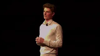 When Should you Choose to Ignore your Gut? | Menno Servaes | TEDxUofISpringfield