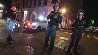 Кого винят сами полицейские в беспорядках в Нью-Йорке?  Who cops blames themselves in looting in NYC