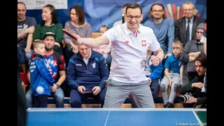 Trening tenisa stołowego w Klubie Sportowym "Gwiazda" w Bydgoszczy