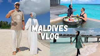 We are back in the MALDIVES! 🏝 Hijabi friendly resorts 😍