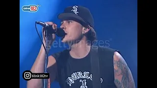 blink-182 - Don’t Leave Me (KROQ Weenie Roast 2001)