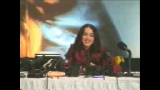 Madonna - Press Conference (Stockholm, 1998)