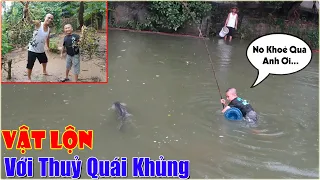 Mao Đệ Đệ Vật Lộn Với Thuỷ Quái Khủng Giữa Trời Mưa