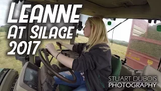 Leanne Drawing Silage with John Deere 6920S - 4K