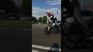 VOGE 350AC Stuntriding