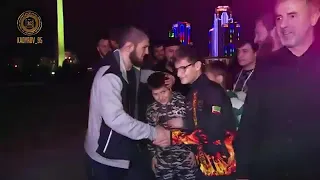 Чечня Кадыров подарил Хабибу Мерседес