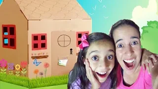 DECORAMOS A CASA DE PAPELÃO! ★ Minha casinha feita com restos de caixas ★ LELÊ E MAMÃE NO CANADÁ