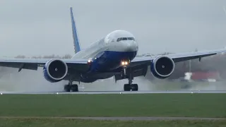 silkway b777f landing