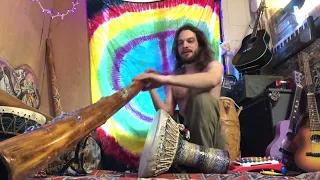 Didgeridoo and doumbek 🎵 Small Music Room Solo Jam
