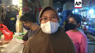 Indonesian Muslims get ready to celebrate Eid al-Fitr