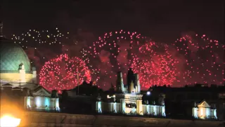 Праздничный салют в День Защитника Отечества (Москва)