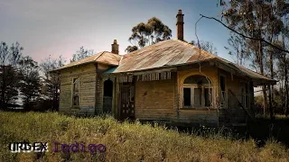 Abandoned- Late Victorian farm house hidden away/Vintage stuff and furniture left